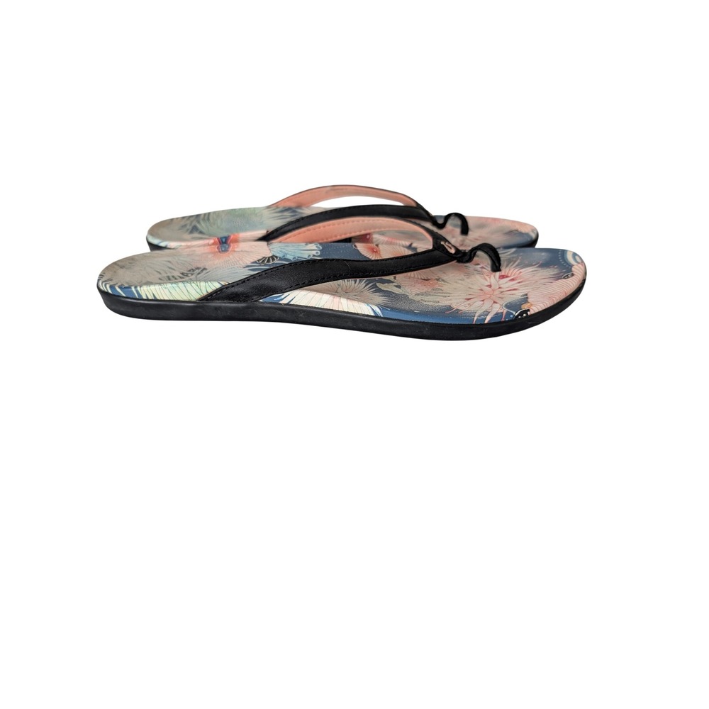 OluKai Ho'opio Floral Flip Flops Women 9‎ Sandals Cushioned Thong Beach Casual